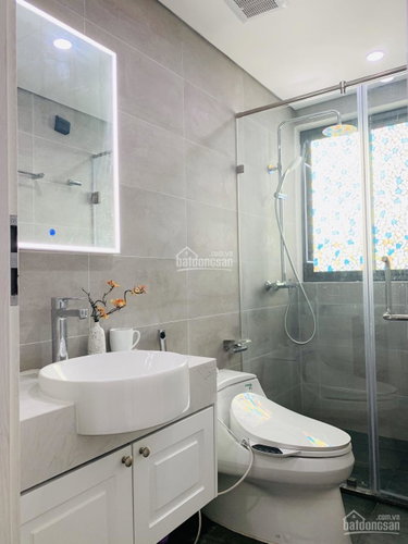 Apartment for rent in Hanoi, Vietnam · Diplomatic Corps Area · 2 rooms, 2 baths