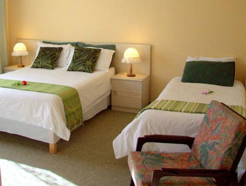 Dolphins View Self Catering Guesthouse, Duiwerivier, South Africa