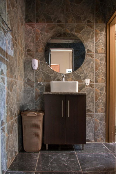 Bush Inn Lodge Lephalale, Lephalale, South Africa