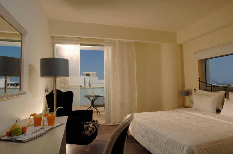 Angela Suites Boutique Hotel, Sissi, Greece