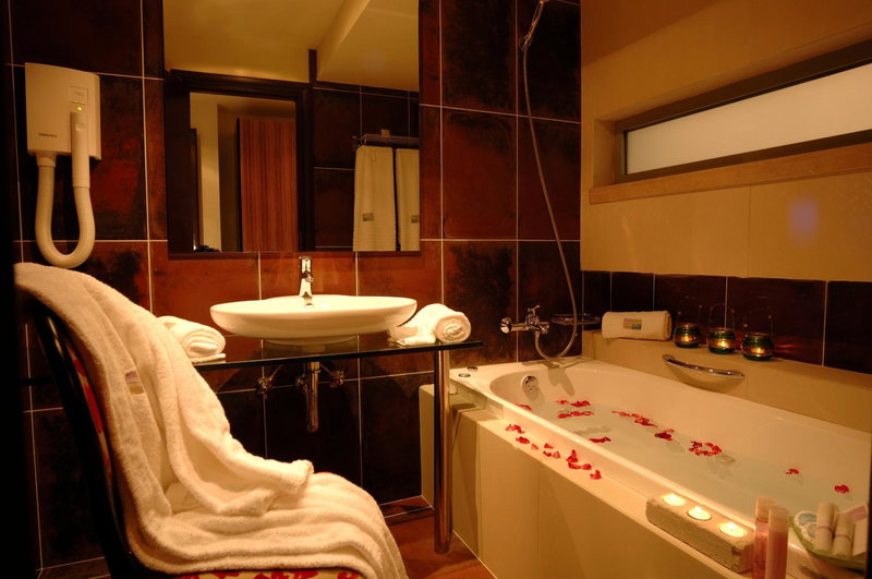 Angela Suites Boutique Hotel, Sissi, Greece