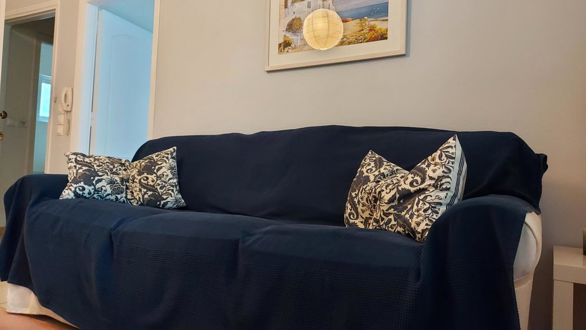 Hotel · Joan's airport apartment, Artemida