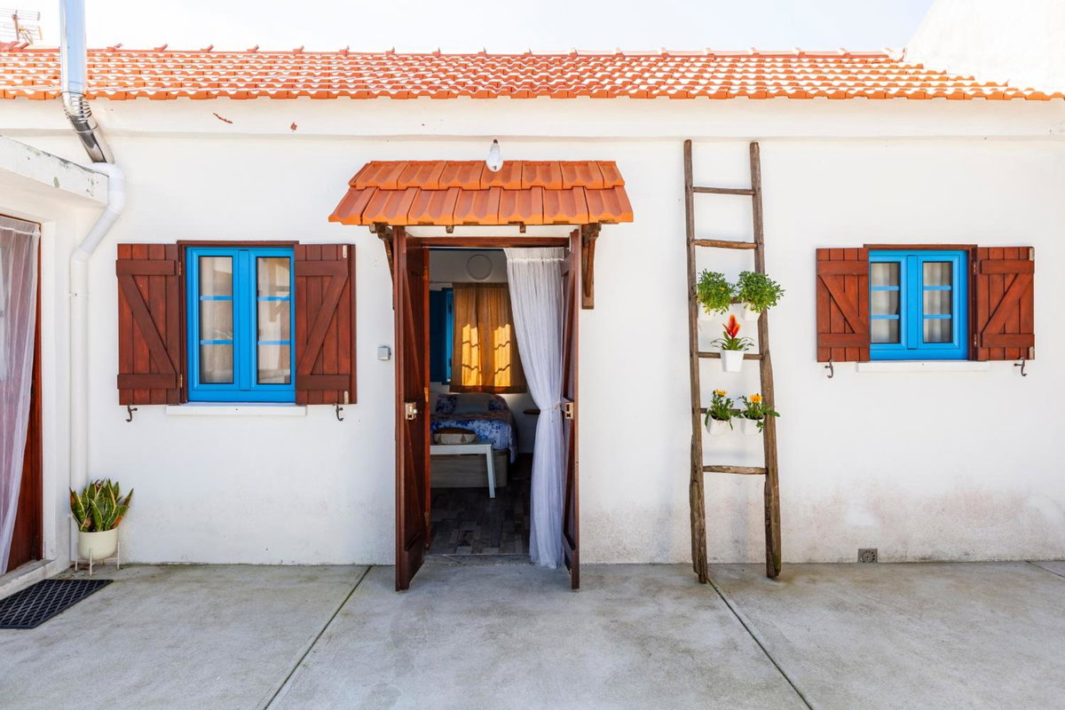 Hotel · Bloomoon House, Bunheiro