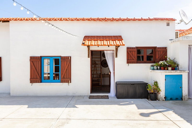 Bloomoon House, Bunheiro, Portugal