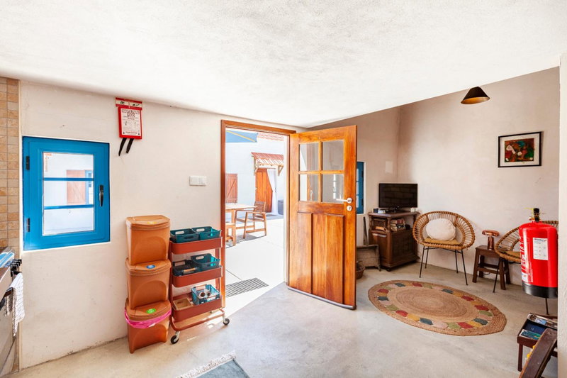 Bloomoon House, Bunheiro, Portugal