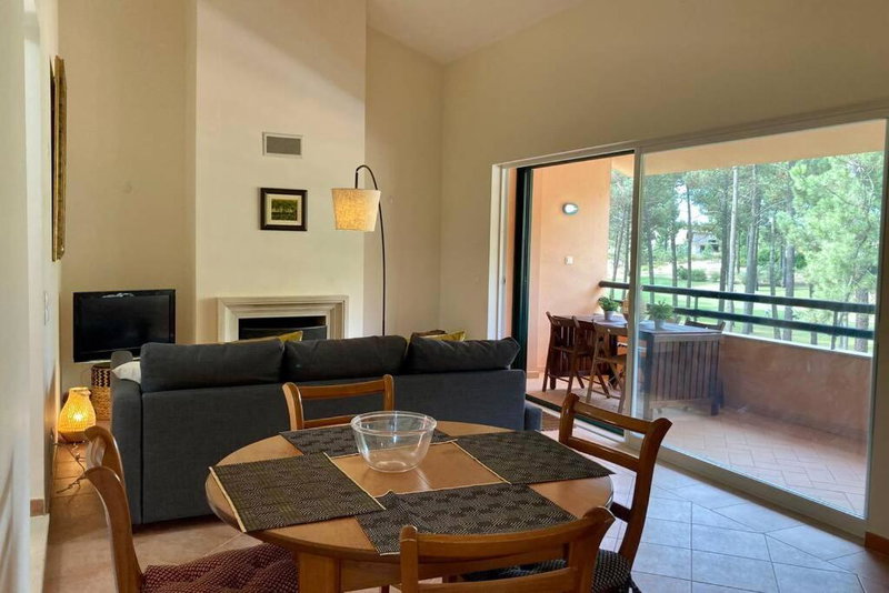 Aroeira - Sea & Golf Apartment, Aroeira, Portugal