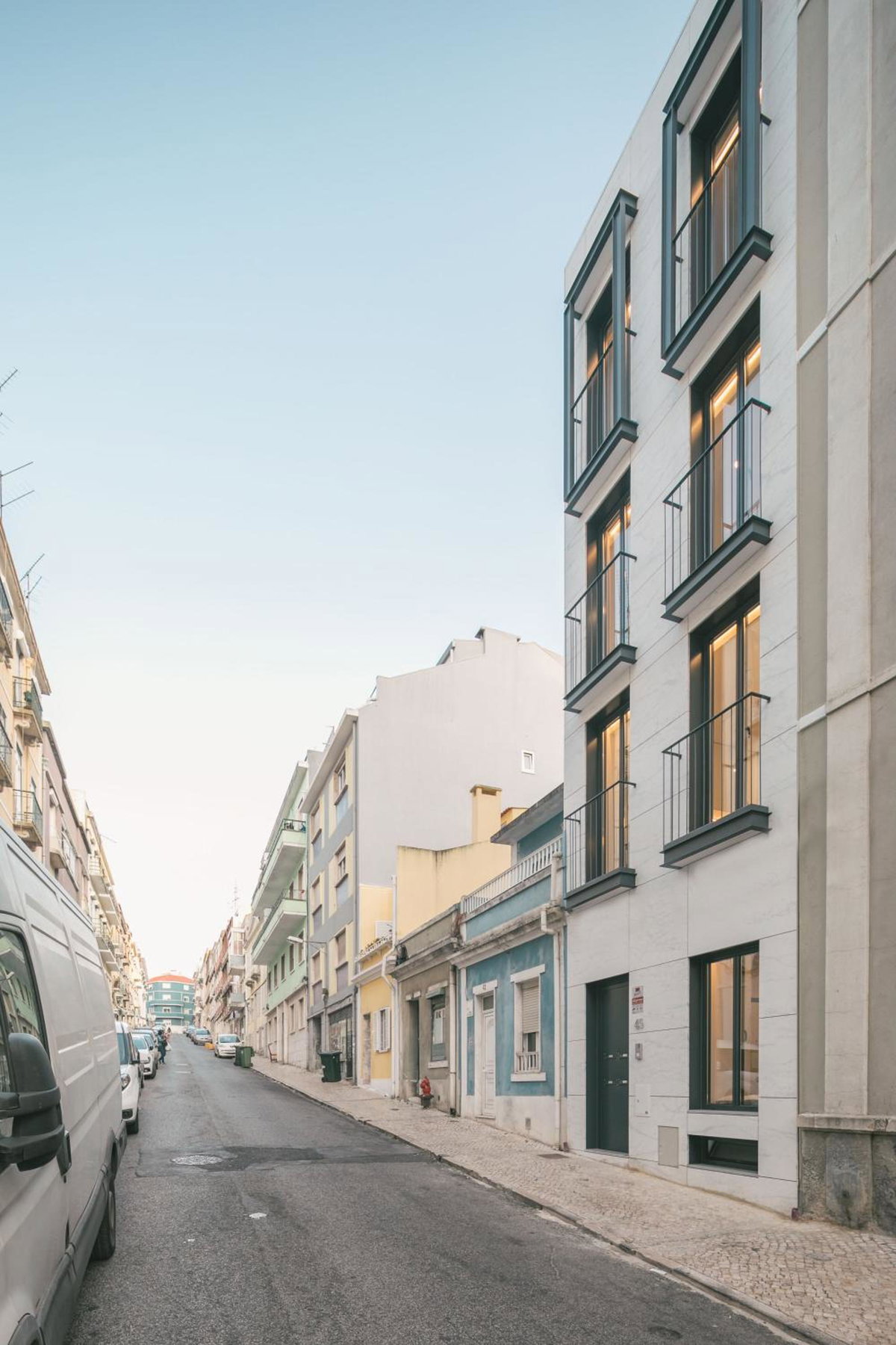 STUPENDO-One room concept-Center-Air conditioning, Portugal