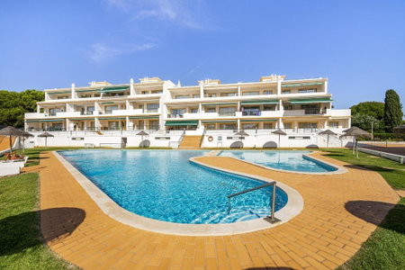 Vilamoura - Cozy and Quiet Holiday Apartment, Vilamoura, Portugal