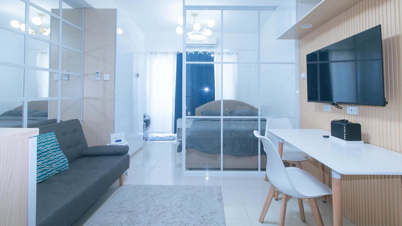 SMDC Breeze Residences by RedDoorz, Manila, Philippines