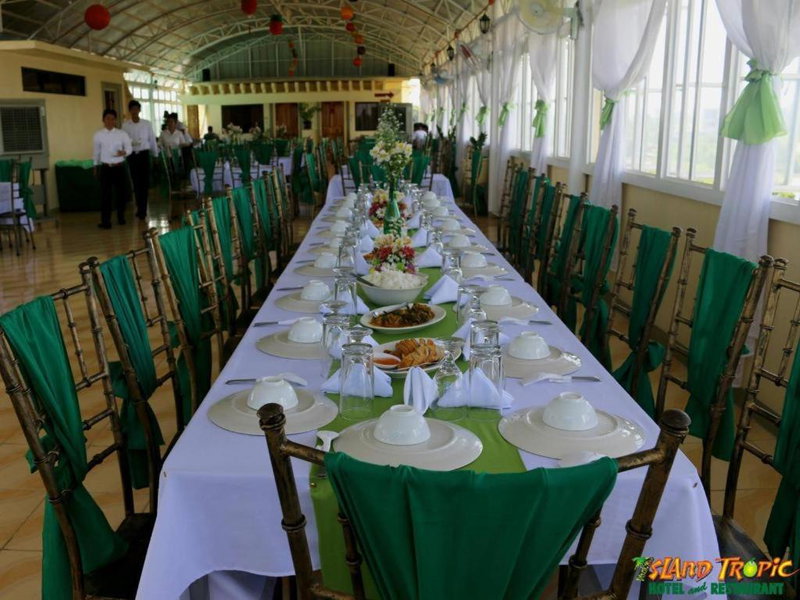 Island Tropic Hotel and Restaurant, Alaminos, Philippines