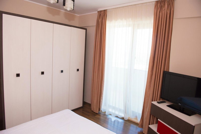 Arlequin Apartments, Mamaia, Romania