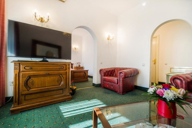 Hotel Carpati Imparatul Romanilor, Bucharest, Romania