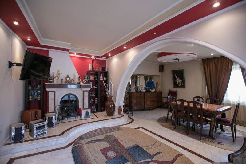 Vila Zeno, Braşov, Romania