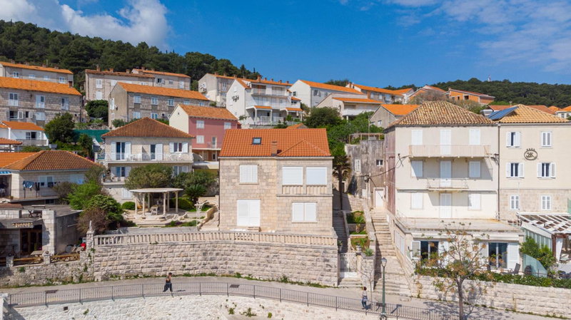 Siriščević Apartment, Korčula, Croatia