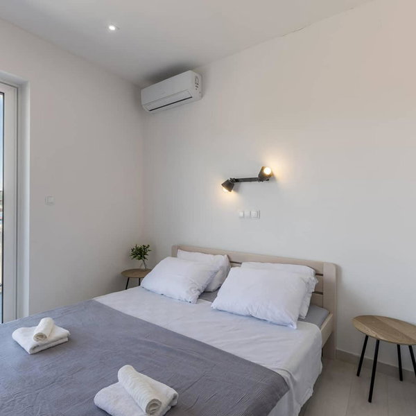 Luxury apartments SKALINADA near beaches, Tisno - Dalmatia, Tisno, Croatia