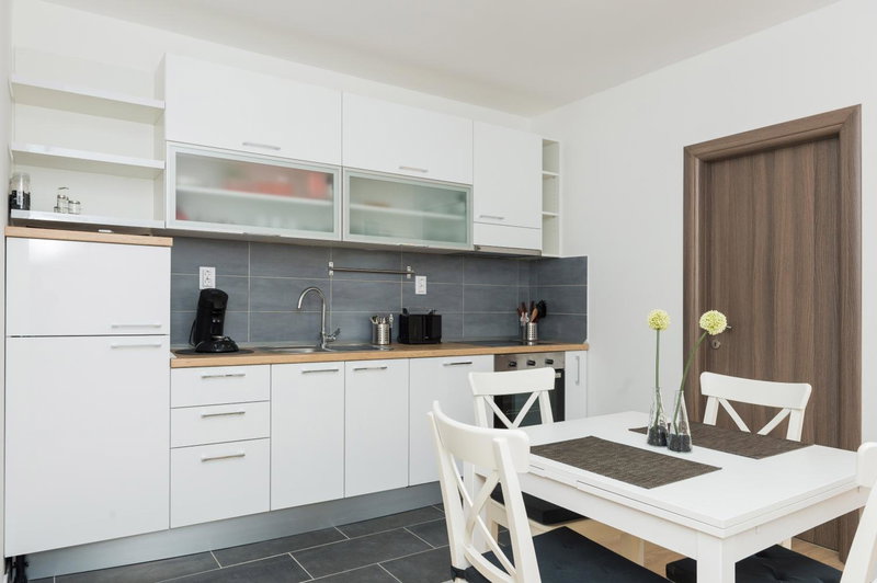 M.G Apartments, Brodarica, Croatia