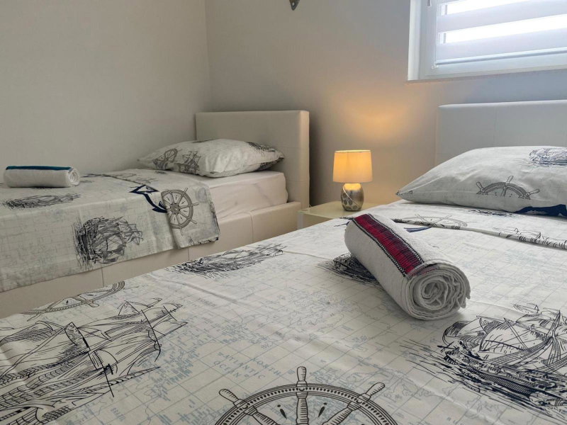 Apartment Megy, Vir, Croatia
