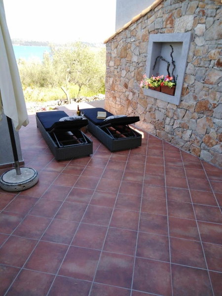 Long Island Olive Apartment, Sali, Croatia