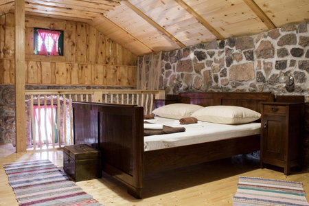 Solovi Dvori, Karlobag, Croatia