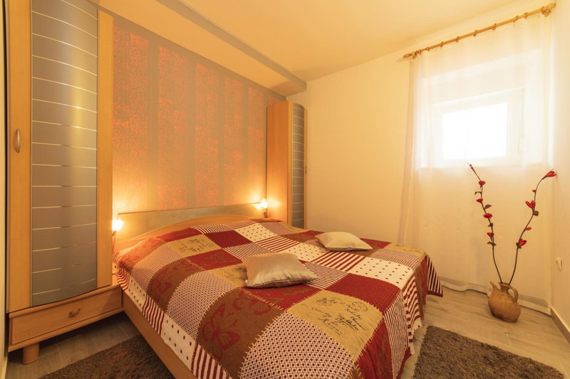 Apartments villa Mira, Kaštela, Croatia