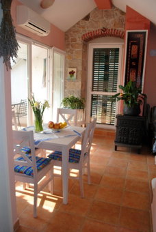 Apartment Silvia, Kaštela, Croatia