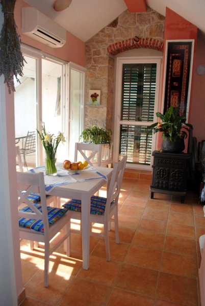 Apartment Silvia, Kaštela, Croatia