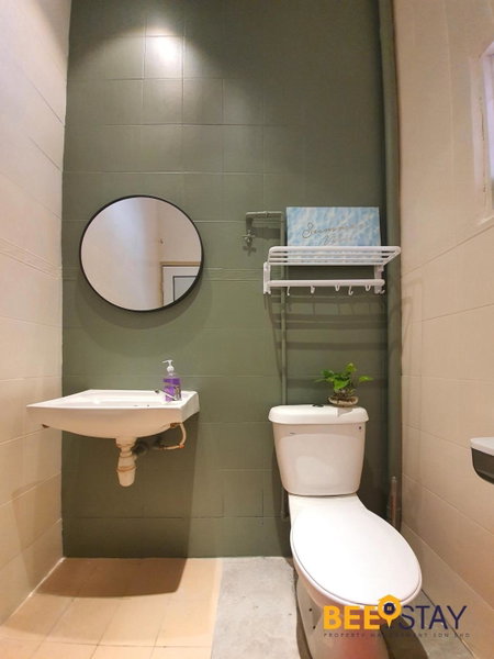 Jenjarom No 32 Modern Cozy Homestay for 4 Pax by Beestay, Jenjarum, Malaysia