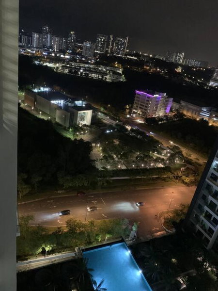 Amazing Pool View Staycation - Netflix n Sanitize6, Cyberjaya, Malaysia