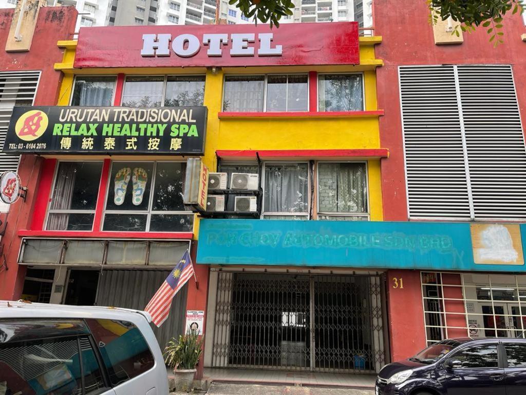 Batu Caves Hotel, Malaysia
