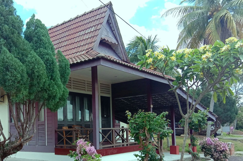 Hotel · Laguna Bidara Beach Resort, Alor Gajah