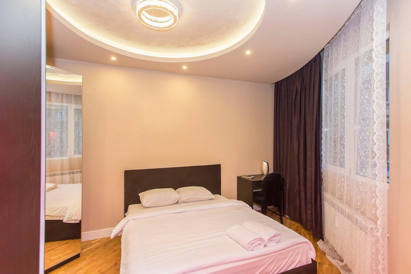Elegant 2bdr Apartment with a Balcony, Sofia, Bulgaria
