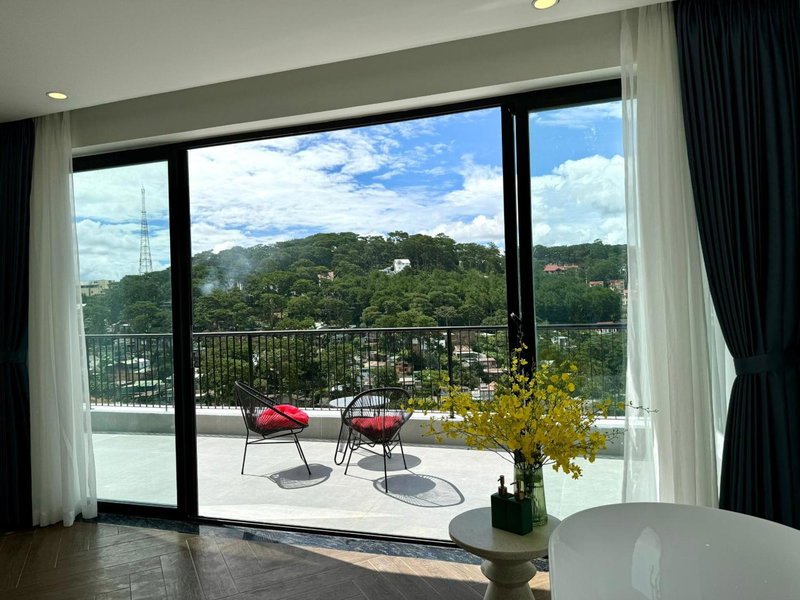 Memory Inn - Sky View, Xuan An, Vietnam