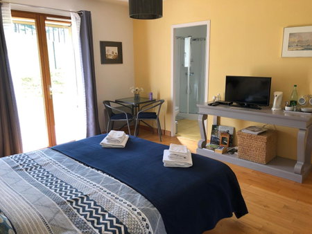 Aux Trois Mûriers, Villeneuve-sur-Lot, France