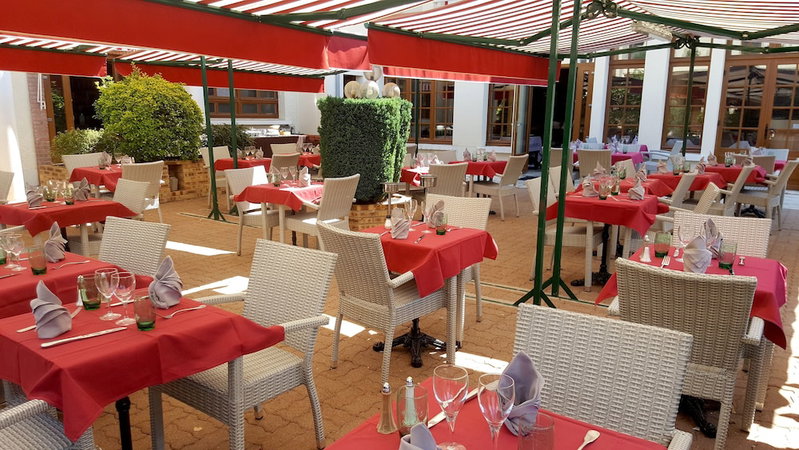 Hôtel Saint Hubert, Cour-Cheverny, France