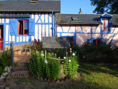 La Roseraie du Prieure, Rosay-sur-Lieure, France