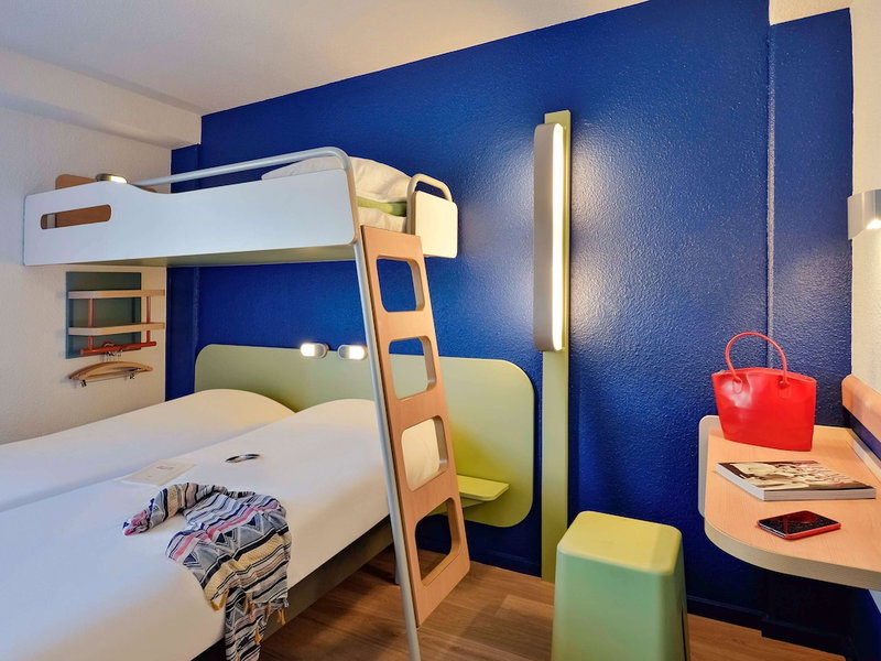 ibis budget Chambéry Centre Ville, Chambery, France