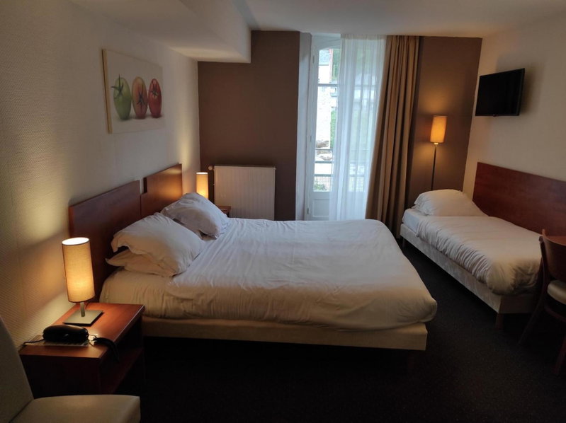 Logis Hôtel restaurant La Rivière, Entraygues-sur-Truyère, France