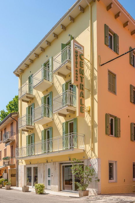 Hotel Centrale, Garda, Italy