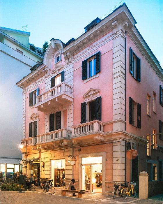 Maison Fleurie, Pescara, Italy