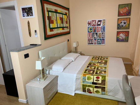 Bed & Breakfast Indi Thelar, Villa Guardia, Italy