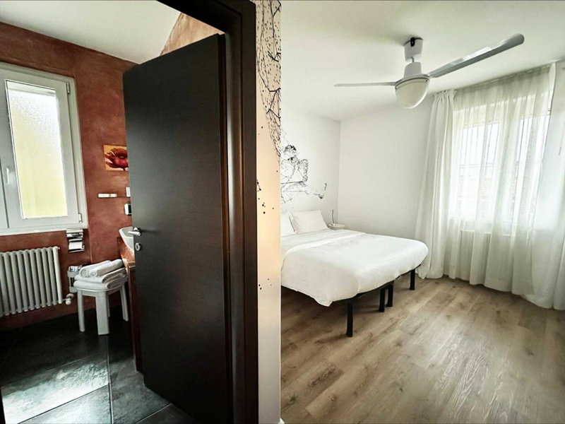 SK Active hotel - ex Garni Hotello, Riva del Garda, Italy