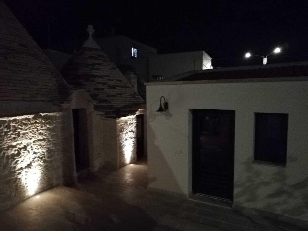 Hotel · Trulli bbalberobello, Alberobello