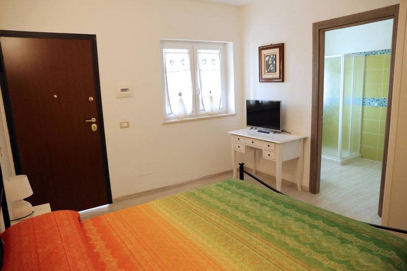 Mabell Guest House, Civitavecchia, Italy