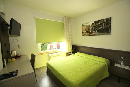 Ai Santi B&B, Dossobuono, Italy