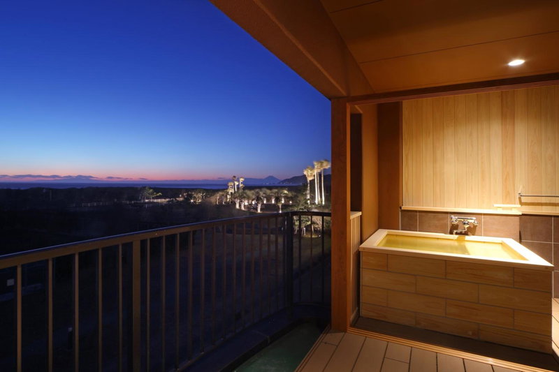 Senri no Kaze, Tateyama, Japan