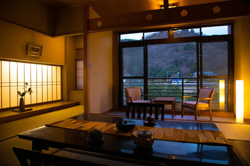 Ryokan Seishounagon, Tsu, Japan