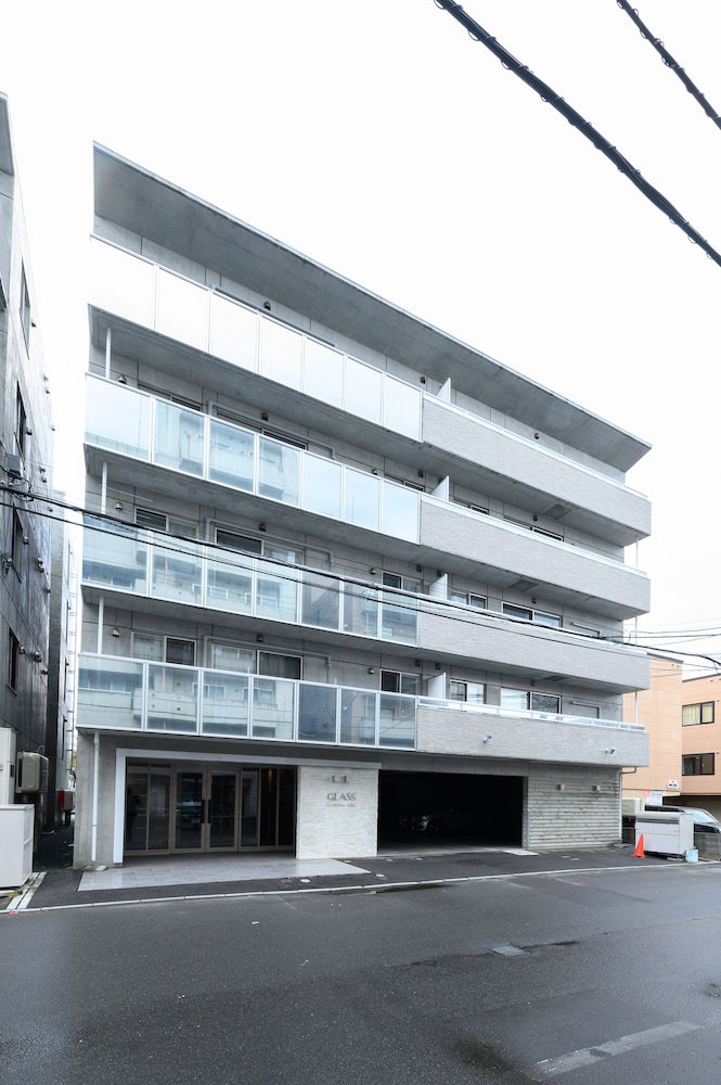 Hotel · Glass Yamahana East, Sapporo