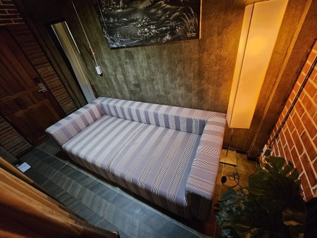 Chiangmai Lanna & Modern Loft Hotel, San Kamphaeng, Thailand