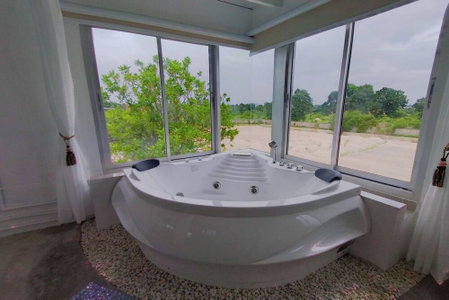 Khao Chi Chan Resort, Sattahip, Thailand