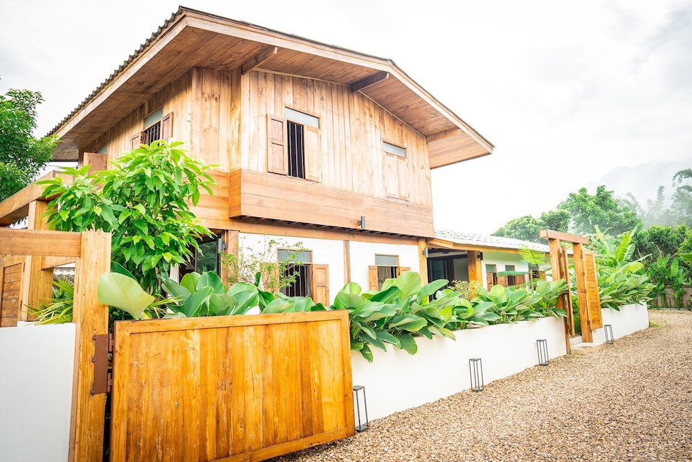 Baan Inn, Thailand